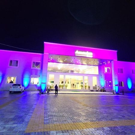 Aanandam Greens Hotel Sehore Buitenkant foto