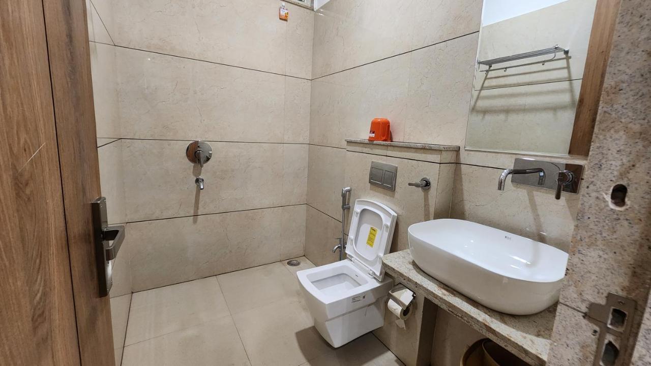Aanandam Greens Hotel Sehore Buitenkant foto